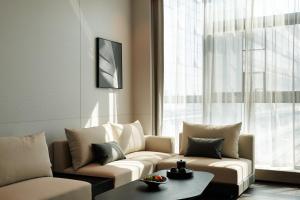 Atour Hotel Guangzhou Baiyun International Airport Baotailai Center
