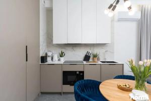 Amber Bay Apartment AC - homfi Collection
