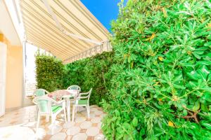 Apartments Mery