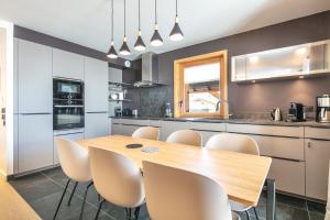 Les 3 Marmottes - Au pied des Pistes