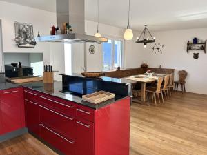 Casa Makatea by fewotessin