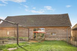 3 Bed in Oldwood oc-c36307