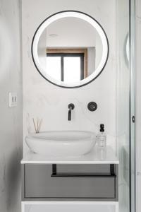 Gaia rooftop, by Lovely Memories