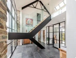 6 Bed in Hartland oc-b35044