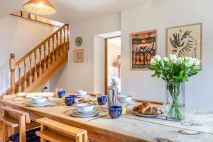 3 Bed in Longnor oc-r34925
