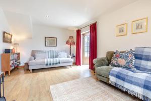 3 Bed in Longnor oc-r34925