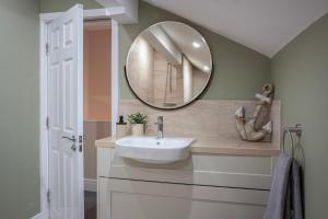 Coral Boutique II apartment 3