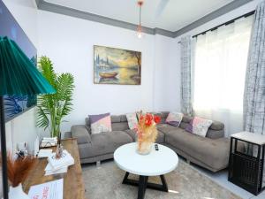 Cosy 1 Bedroom in CBD Mombasa with City View
