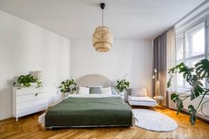 100m2 Old Town Prague Flat