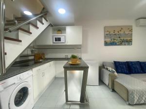 Playmar Pool by Wave Properties