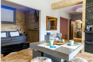 Estate With Full Spa In Valle Del Treja