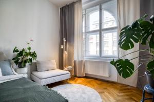 100m2 Old Town Prague Flat