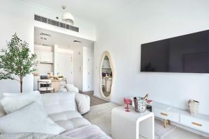 Frank Porter - Mayfair Residences