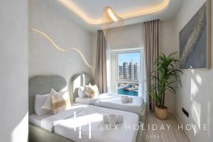 LUX The Dorra Bay Marina View Suite