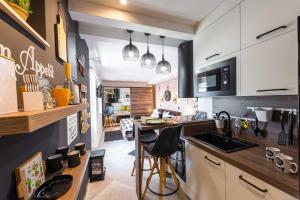 Sea View Apartments Oasis & Zen