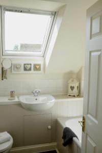 The Hayloft, Wonderful Riverside Accommodation