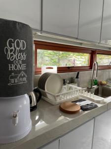 Norwil Manor Tagaytay for 10 guests