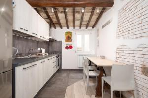 Charming Loft Near Florence Central Market
