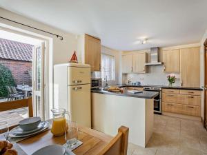 3 Bed in Kings Lynn oc-65596