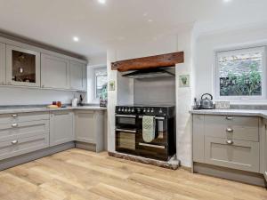 2 Bed in Keswick oc-86397