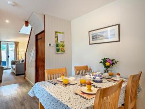 2 Bed in Southrepps oc-kt052