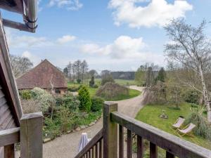 1 Bed in Cranbrook oc-87119