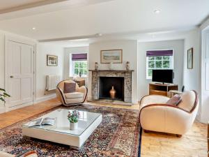 5 Bed in Norwich oc-56103