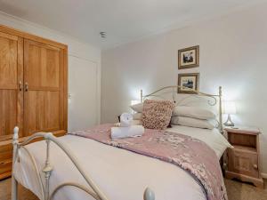 1 Bed in Keswick oc-86394