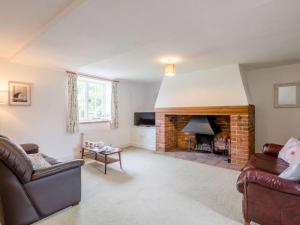 2 Bed in Field Dalling oc-kt007
