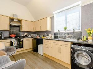 2 Bed in Eastbourne oc-83735