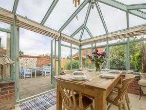 3 Bed in Thornham oc-kt111