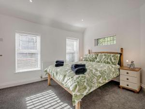 3 Bed in Bognor Regis oc-93447