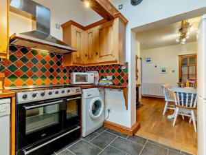 3 Bed in Norwich oc-85528