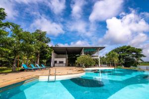 Dandeli Premier River Resort