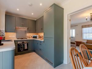 3 Bed in Broadstairs oc-47658