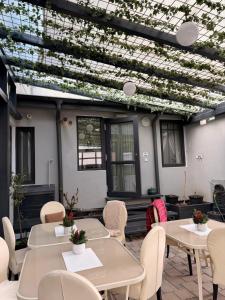 Prestige Hotel