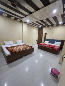 Hotel Radha raman kunj