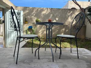Work and Wave cosy studio at La Marsa