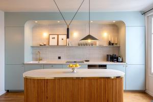 Habitat Parisien 2BR-2BA AC Madeleine -Opera