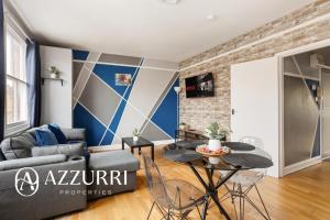 Short Stays at Brick Lane by Azzurri Properties Short Lets & Serviced Accommodation Shepherds Bush with Wi-Fi and Private Terrace