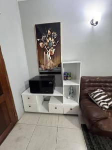 The Kinondoni Sanctuary - Modern Studio