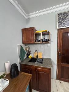 The Kinondoni Sanctuary - Modern Studio