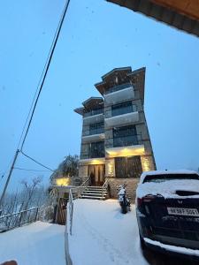 HOGS Panorama - Manali