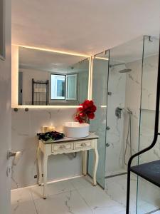 Dreaming of Greece G2