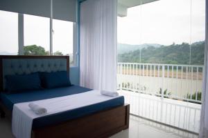 The Cliff Kandy