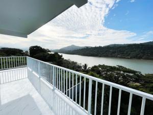 The Cliff Kandy