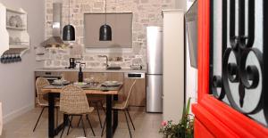 Villa Estia with Private jacuzzi, next to the Beach