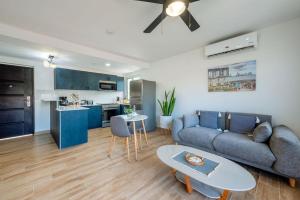 Bambu Beach Haus Coronado