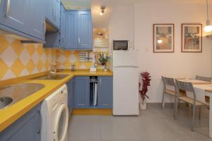 C52 - Seaside 2 Bedrooms By the Center