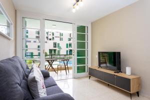 Home2Book Terrace Apartment with Pool in Arona